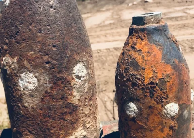 Obus à tenons lors d’une opération de dépollution